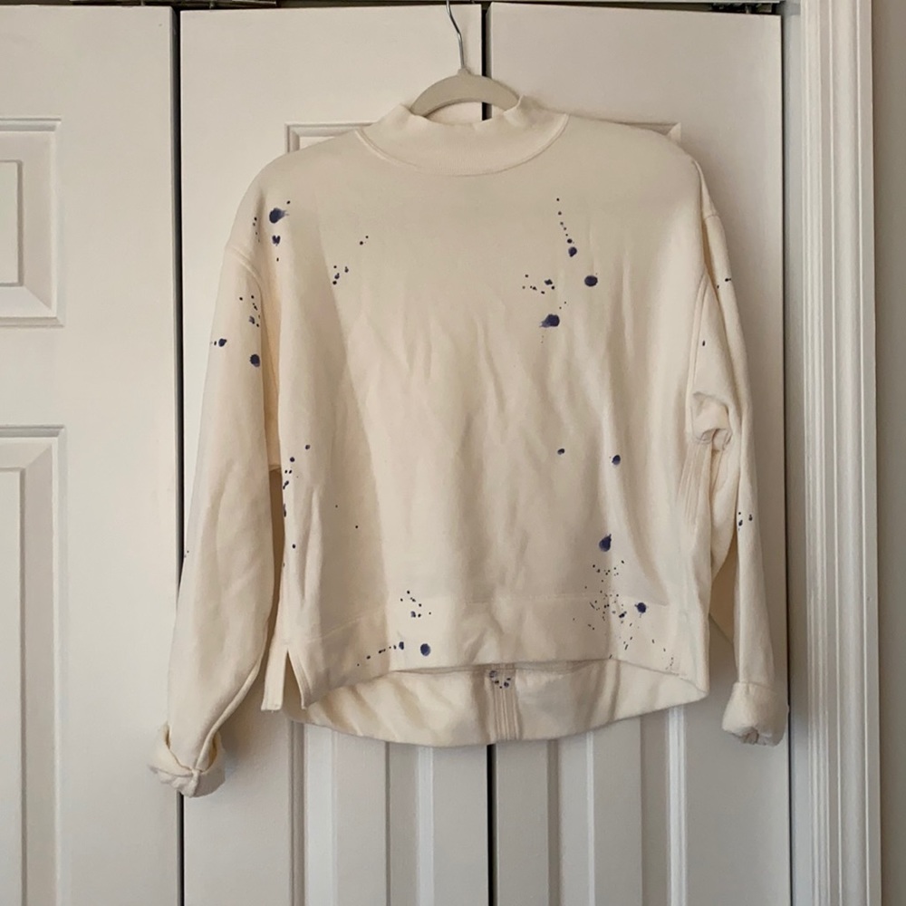 Gap sweatshirt
